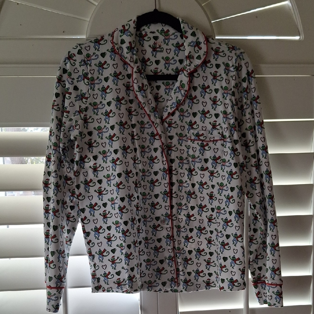 Roller Rabbit Green and Red Heart Print Top